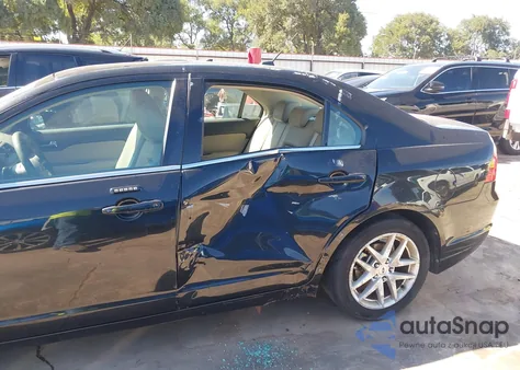 2010 Ford Fusion Sel z USA, uszkodzony, nr VIN 3FAHP0JA7AR332322